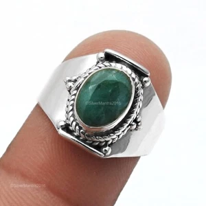 Solid Sterling Silver Oval Heart Chakra Emerald Gemstone Cocktail Ring Size Q - Picture 1 of 8