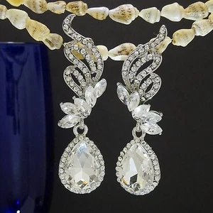 Pendientes de cristal austriaco de plata estilo noble romántico con alas de ángel de 18 quilates - Imagen 1 de 5