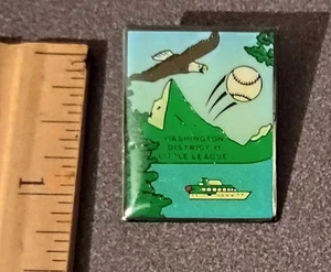 Prendedor de solapa coleccionable vintage de béisbol de las Pequeñas Ligas del Distrito 11 de Washington  - Imagen 1 de 2
