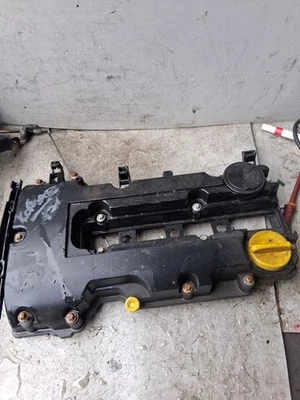 2017 VAUXHALL CORSA E  ROCKER COVER 25198874 - Image 1 of 4