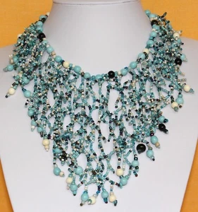 Turquoise Blue Necklace. Chunky Choker. Bib Necklace. Blue Collar Jewellery DB12 - Bild 1 von 6