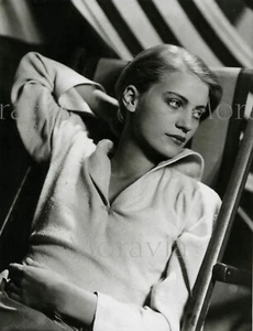 Photographie,  "Lee Miller",  par Man Ray,  Paris, 1931     /     15 x 20 - Bild 1 von 1