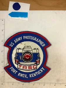 US ARMY PHOTOGRAPHER (TASC) FORT KNOX, KENTUCKY PATCH - Picture 1 of 2