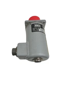 BEI M25D-X-HSS4096N-XD2-CR-S-C14-S-12, 900600153 ENCODER ROTATIVO *VENDITA* - Foto 1 di 9