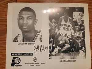 Fotografia Jonathan Bender originale emessa dalla squadra Indiana Pacers promo 8x10 - Foto 1 di 1