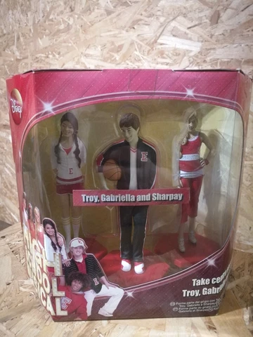 High School Musical 2008 Troy, Gabriella & Sharpay Collectors Pack Figures Cover