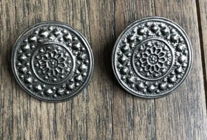  1980's Ben- Amun Silver Plated Medallion Disc Signed Vintage Clip Earrings-EUC - Picture 1 of 4