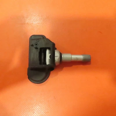 MASERATI GHIBLI TIRE PRESSURE CONTROL SENSOR 2014 2015 2016 2017 670034786 OEM - Image 1 of 3