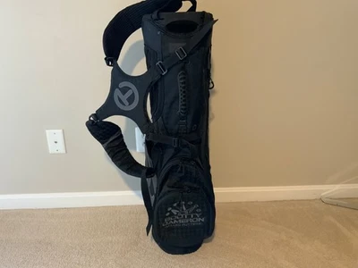 Bolso de pie Scotty Cameron 2019 Black Holiday Houndstooth Foto 1 de 4