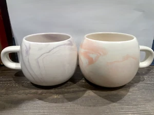 Project 62 Tazze in Gres Marmo Swirl, Caffè, Tè, Set di 2 Pesca e Viola - Foto 1 di 3