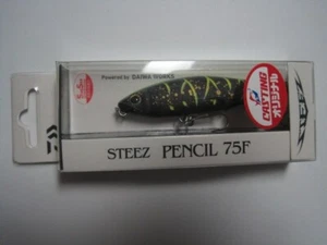 DAIWA STEEZ STIFT 75F RISING SCHWARZ Farbe GUSS limitiertes Modell Neu in Verpackung!! - Bild 1 von 3