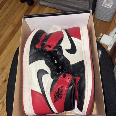 Talla 9.5 - Jordan 1 Retro OG Puntera Alta Criada Foto 1 de 4