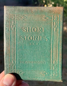 LITTLE LEATHER LIBRARY BOOK Short Stories GUY DE MAUPASSANT Vintage Literature - Picture 1 of 5