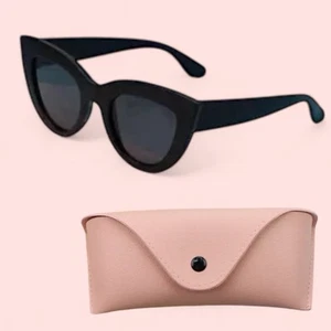 Retro Damen Sonnenbrille Katz–Schwarz , Modebrille, Sunglasses - Bild 1 von 1