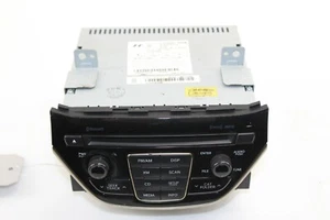 Radio reproductor de CD Hyundai Genesis Coupe 2013-2016 reproductor de MP3 96180-2M117YHG OEM - Imagen 1 de 9