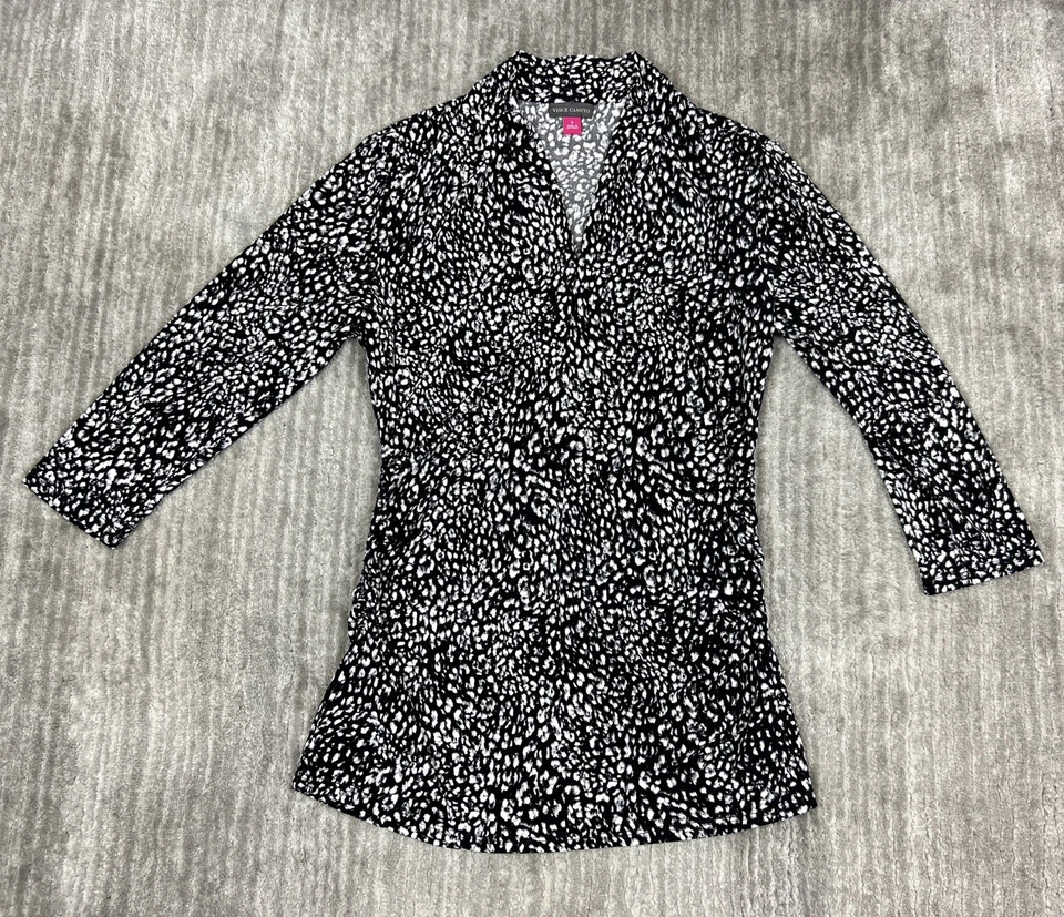 Blusa Vince Camuto Feminina Pequena Preta Branca Cinza Decote V Manga 3/4 Casual - Imagem 1 de 4