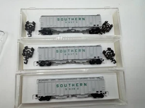 Bowser N Scale G.A.T.X. 50’ Airslide Hopper Southern 90379, 90376, 90382 - Picture 1 of 2