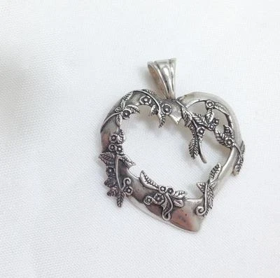 Colgante grande Jezlaine floral corazón abierto para collar plata de ley 925 FMGE Foto 1 de 4