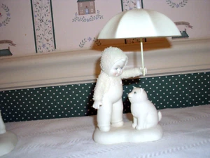SNOWBABY PORCELAIN FIGURINE-SHOWERED IN KINDNESS-2021-NIB - Picture 1 of 4