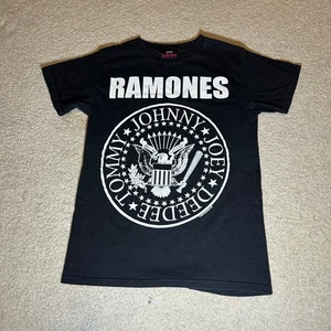 Vintage Y2K Ramones 2000s Band Tee Crest Logo Spellout Black Shirt Size S - Picture 1 of 6