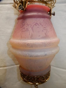 ANTIGUA ESTÉTICA ARÁNDANO ÁCIDO GRABADO VIDRIO COLGANTE QUEROSENO LUZ DE TECHO - Imagen 1 de 9