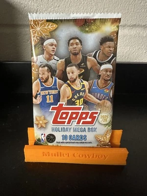 Topps NBA Holiday Pack Sealed 2025-26 - Image 1 of 2