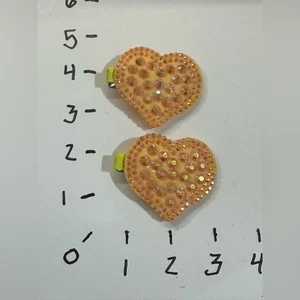 NEW Hair Accessories set of 2 heart clips - Picture 1 of 2