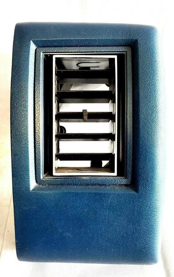 1975 - 1979 Lincoln Continental Front Passenger Vent Blue OEM D5VB-60044612-AWA - Image 1 of 4
