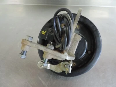 Yamaha Bear Tracker 250 1999 panel de freno delantero derecho zapatas placa de husillo de nudillo Foto 1 de 4