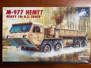 M-977 HEMTT Heavy 10t US Truck - Italeri Maßstab 1:35 unmontierter Bausatz #3292 - Bild 1 von 9