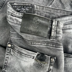 Jeans Phillips Plein edizione limitata rari Illegal Fight Club taglio Miami uomo W31 - Foto 1 di 12