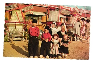 Colorful Holland Michigan Tulip Festival Postcard Retro Volendam Costumes Tour - Picture 1 of 2