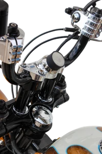 KW05-01-0384-C SUPPORTO DISPOSITIVO IOMOUNTS HARLEY FXCWC 1584 ROCKER C 2008 - Imagen 1 de 1