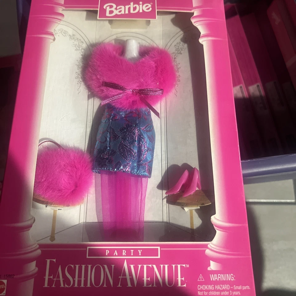 NIB 1996 Barbie Fashion Avenue Pack Party Pink Fur Metallic Blue Dress Outfit - Image 1 of 1