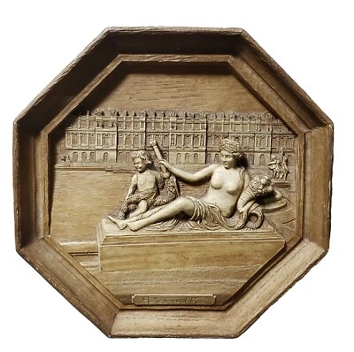 Vintage Fabrication Fait Main Versailles French Wooden Carved Wall Plaque  - Image 1 of 4