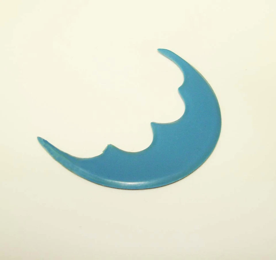 AURORA  MODEL KIT BATMAN BATARANG REPLACEMENT PART - Image 1 of 1