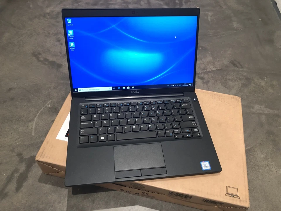 Dell LATITUDE 7390 Core I5 8250U 16GB RAM 256GB SSD 13,3" 1920x1080 Windows 10 - Imagen 1 de 4
