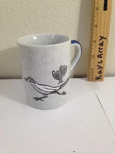 Vintage Roadrunner Coffee Mug Cup Speckled Stoneware Desert Cactus EUC - Picture 1 of 7
