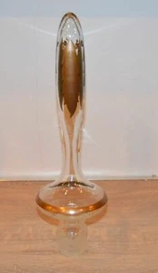 ANTIQUE LARGE GOLD PATTERN BLOWN GLASS CAP FOR BOTTLE OR CARAFE. - Picture 1 of 7
