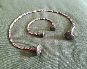 collana torque + bracciale celtico - Foto 1 di 1