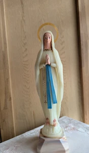 Mutter Gottes Figur Madonna von Lourdes / Kunststoff - Bild 1 von 4