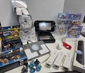 Nintendo Wii U 32gb Console W/ 19 Games & More - Picture 1 of 23