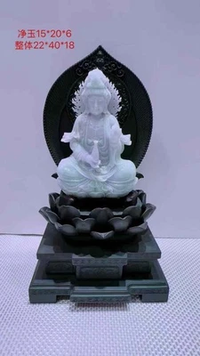 Estatua de diosa Guanyin Kwan-yin de loto esmeralda de jadeíta natural de China de 15,8"" Foto 1 de 4