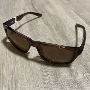 Nike Cruiser FQ4677 220 59-16-135 Brown Frame/Brown Lens Sunglasses-Free Shippig - Picture 1 of 6