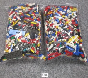 LEGO® - 10,5 kg - Auction - DAMAGED Basics - B-128 - DEFEKTE Grundbausteine, auc - Bild 1 von 1