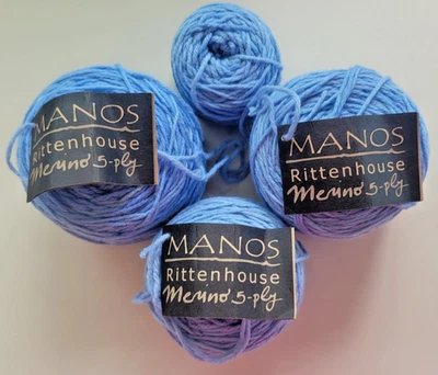 Lote de 5 capas de hilo Manos del Uruguay Rittenhouse Merino: hervidor teñido azul claro Foto 1 de 4