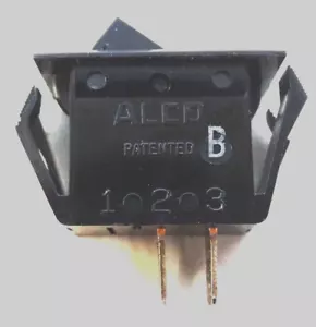 Interruptor basculante Alco E 7560 5A 250 VAC 10A 125 VAC - Imagen 1 de 4
