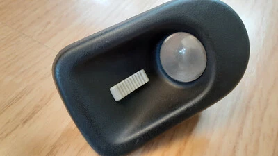 Luz de lectura trasera izquierda mercedes-benz w126, 126 820 03 01 oem Foto 1 de 4