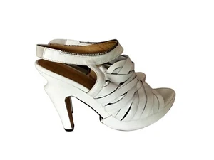 Sandali in pelle con cinturino LD TUTTLE Lite verde bluastro Barney’s taglia 10/41 VEDI TACCHI - Foto 1 di 16