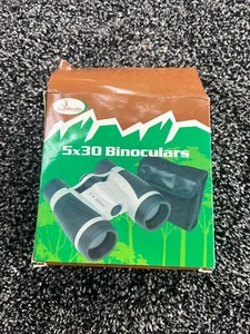 TrailWorthy Sports 5x30 Binoculars New in Box Includes Neck Strap And Case! NIB - Picture 1 of 12